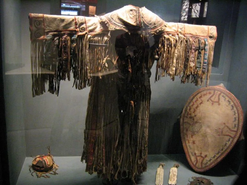 An Evenki shaman's costume made from reindeer skin, displayed at the Musée du quai Branly.